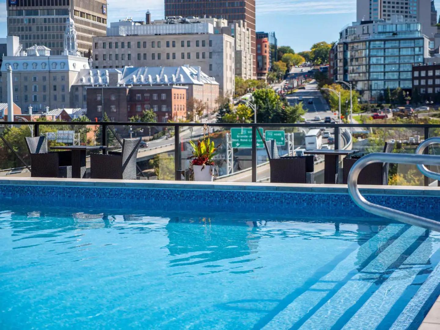 Quebec, Rustique Chic En Ville, Piscine Sur Le Toit Pour 2 A 6 Invites Exterior foto